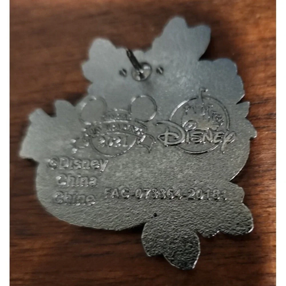 Disney Minnie Mouse Berry Cute strawberry‎ Food Mystery white flowers Pin 142162
